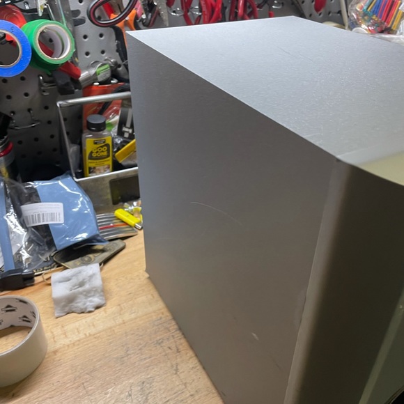 Home audio subwoofer by Insignia - Picture 4 of 10